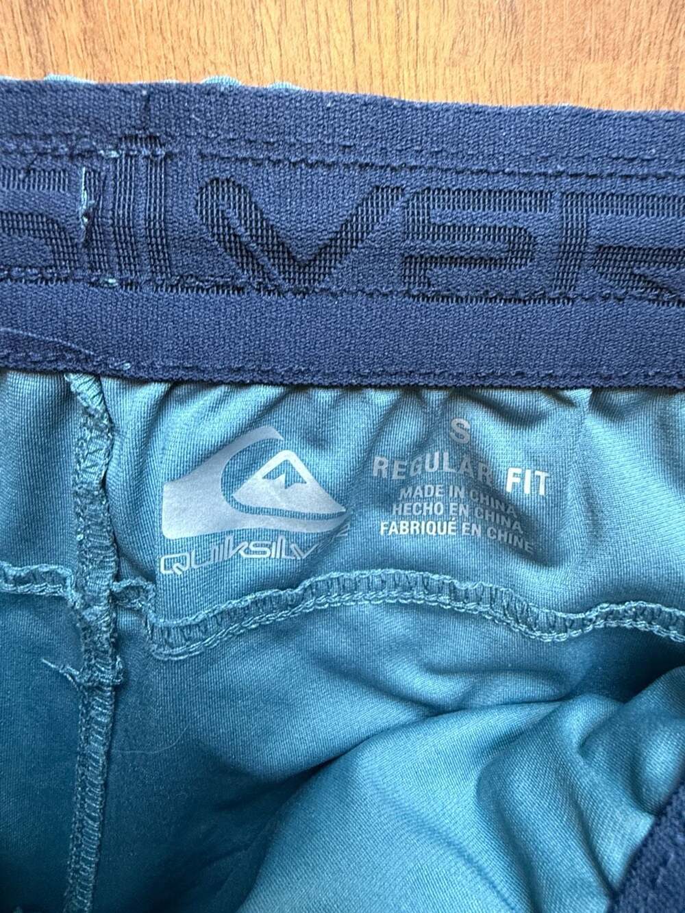 Quiksilver Men's DryFlight Comfort Stretch Active Hybrid Shorts - Picture 2 of 4